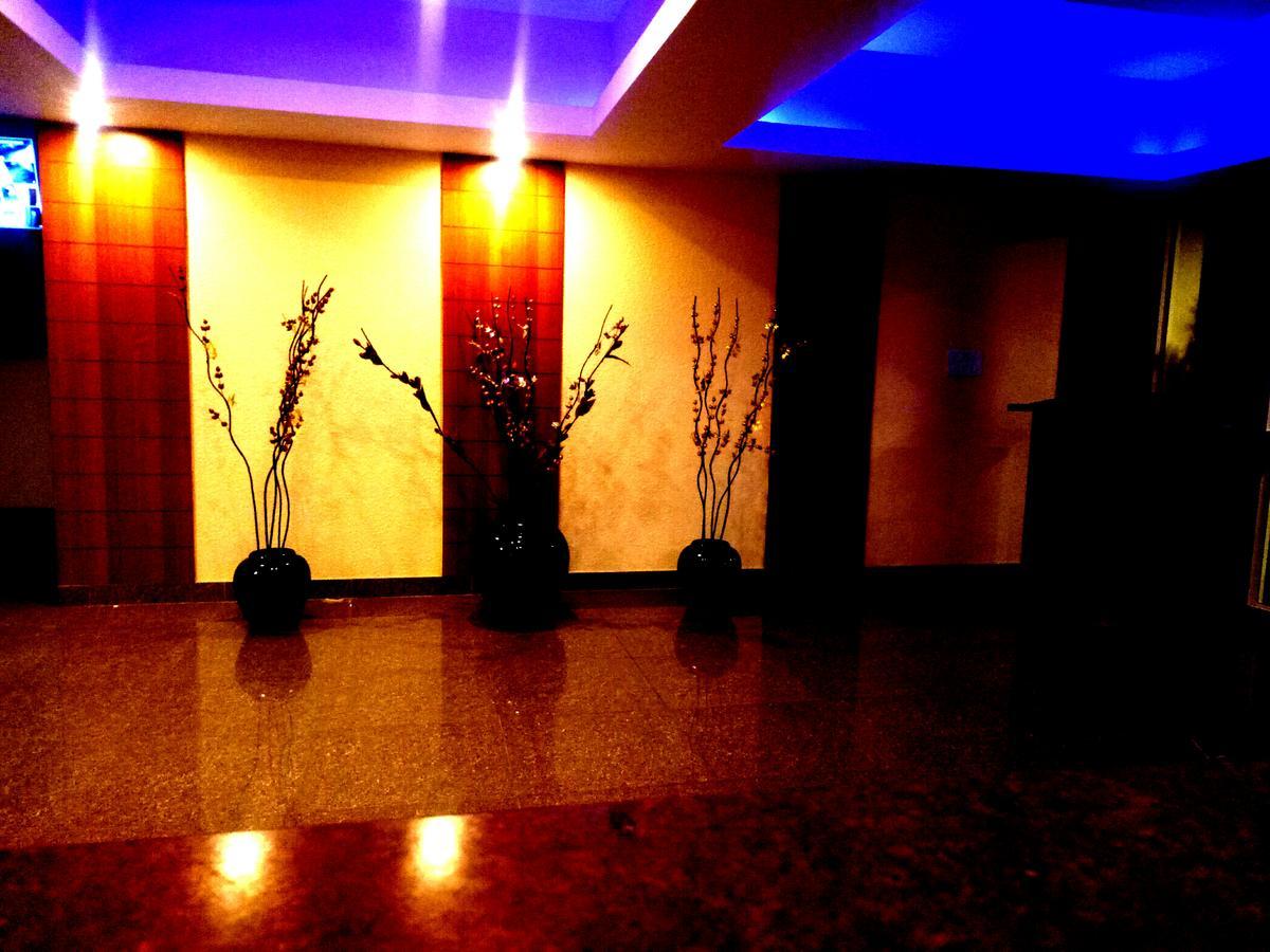 Arra Suites Kempegowda Airport Hotel Бангалор Экстерьер фото