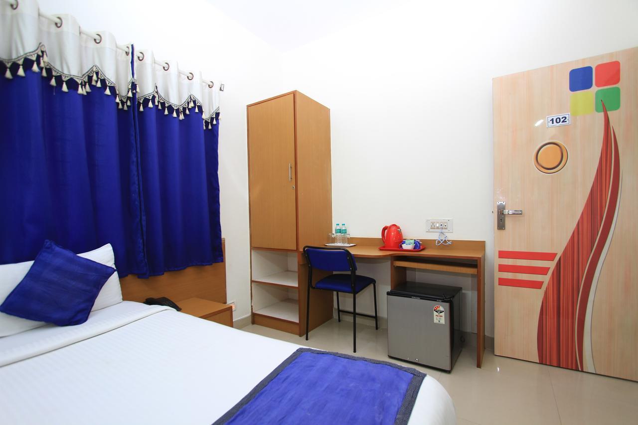 Arra Suites Kempegowda Airport Hotel Бангалор Экстерьер фото