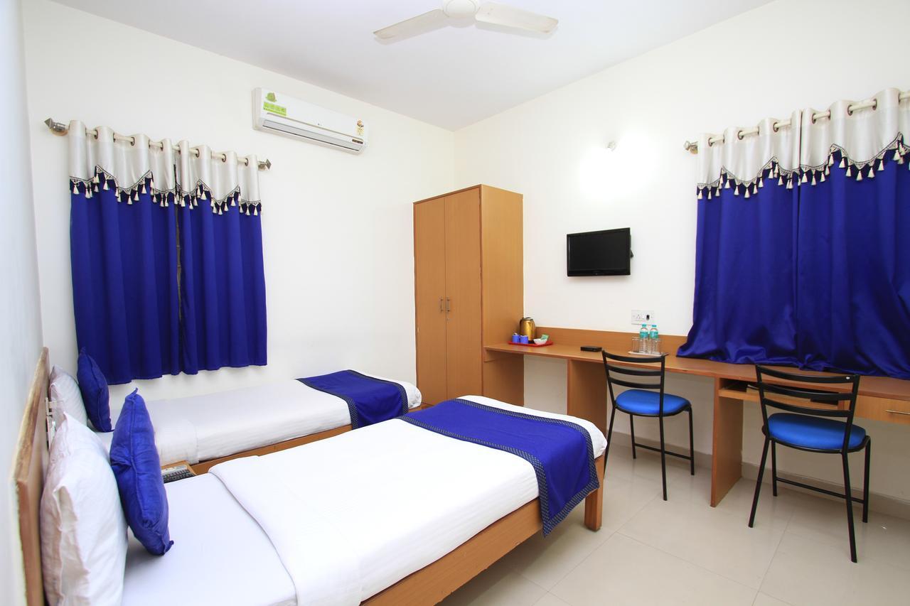 Arra Suites Kempegowda Airport Hotel Бангалор Экстерьер фото
