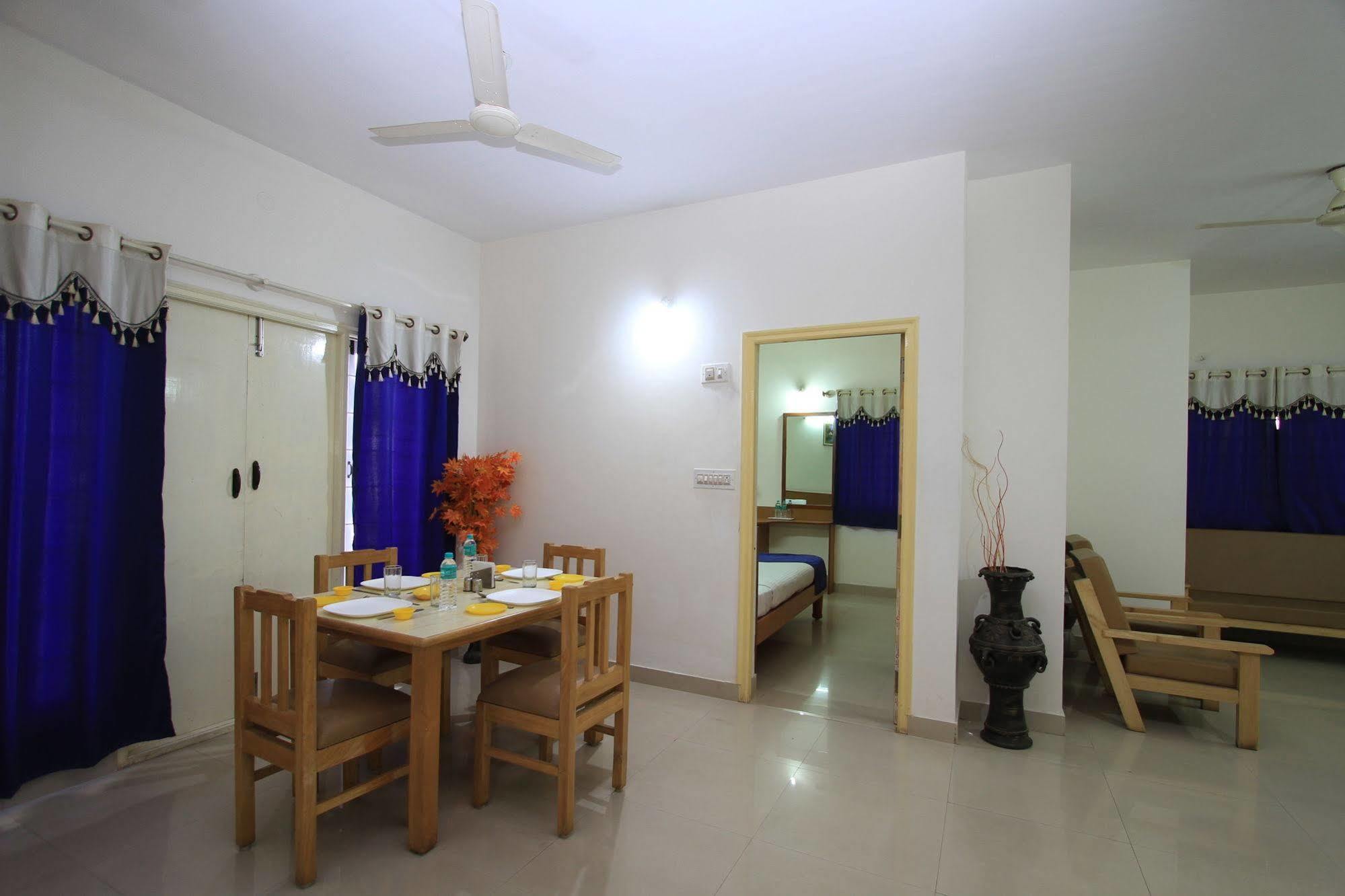 Arra Suites Kempegowda Airport Hotel Бангалор Экстерьер фото
