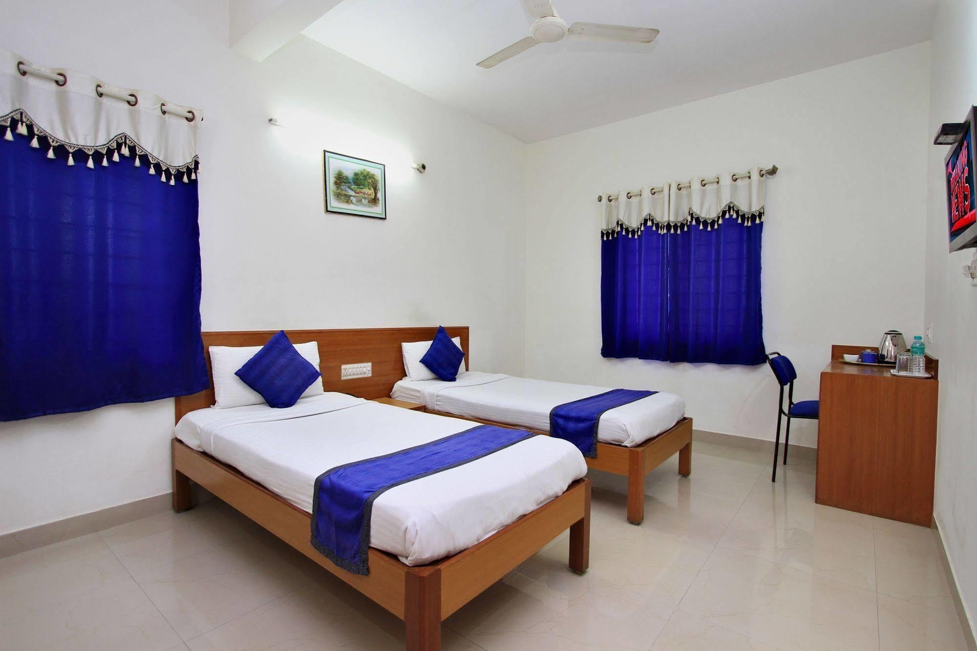 Arra Suites Kempegowda Airport Hotel Бангалор Экстерьер фото