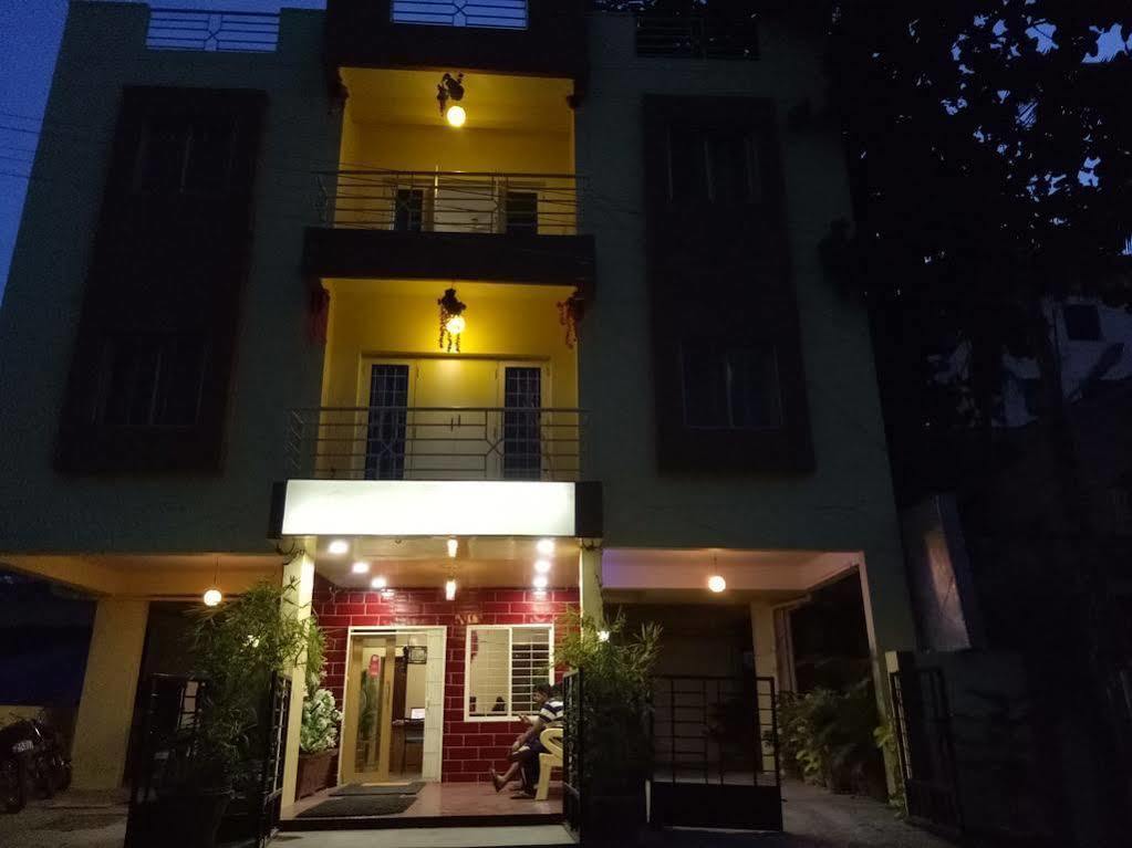 Arra Suites Kempegowda Airport Hotel Бангалор Экстерьер фото